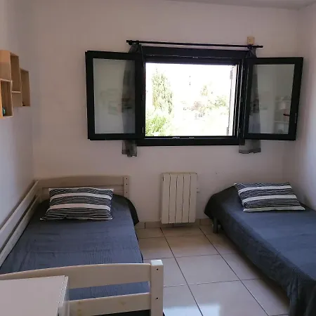 Hébergement de vacances A 500m De La