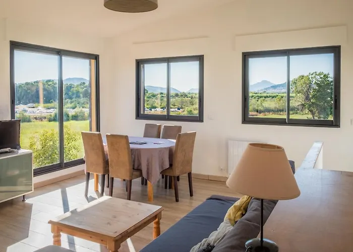 A 500m De La Feriehus *